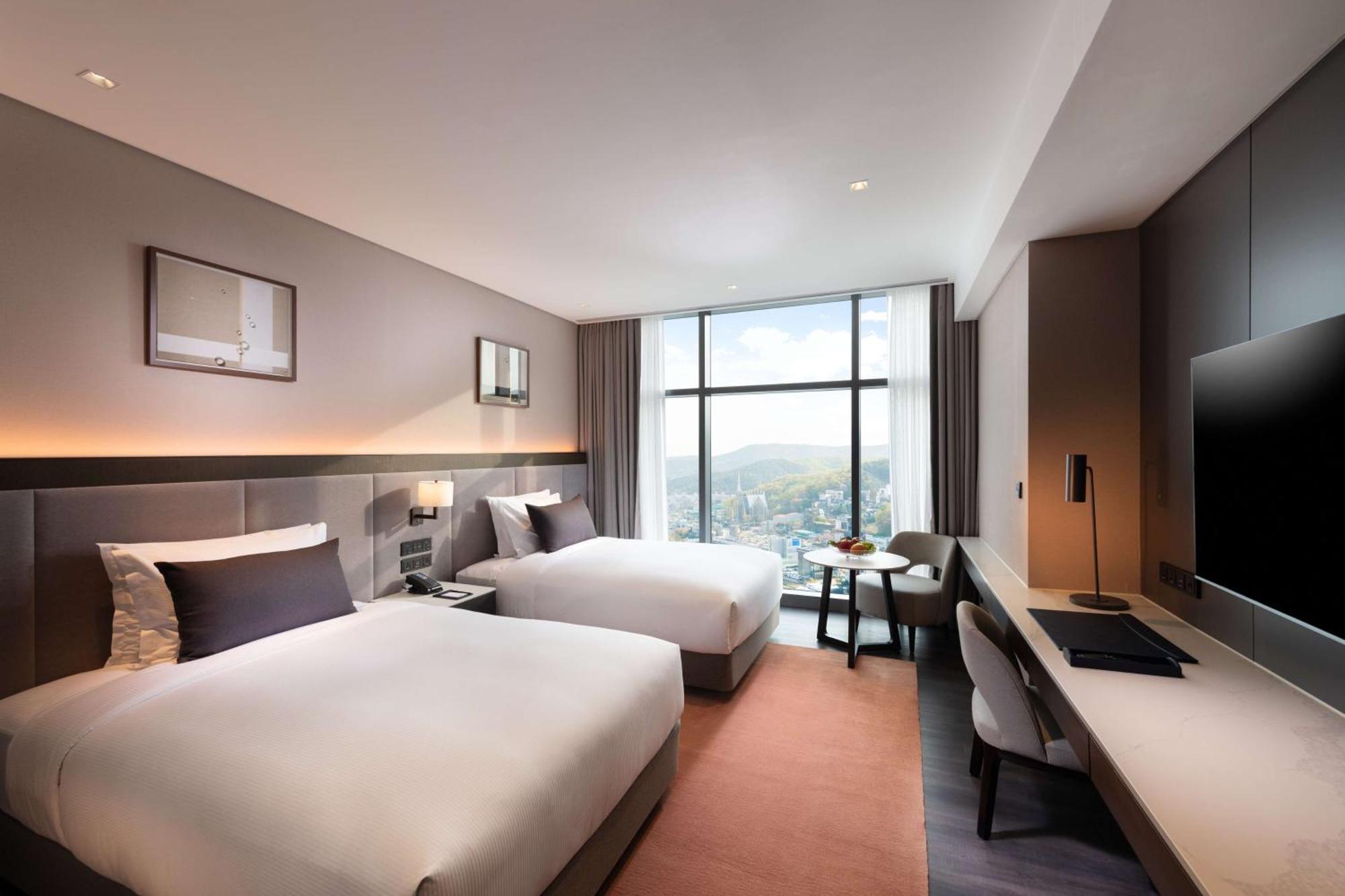 ホテル Doubletree By Hilton Seoul Pangyo ソンナム エクステリア 写真