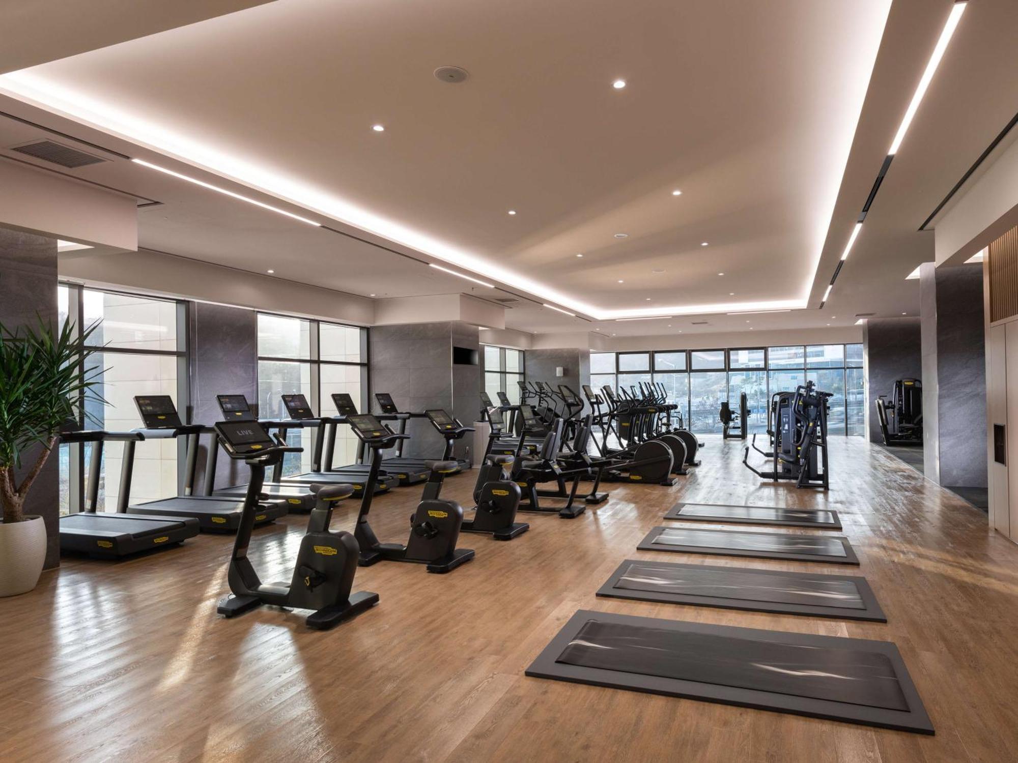 ホテル Doubletree By Hilton Seoul Pangyo ソンナム エクステリア 写真